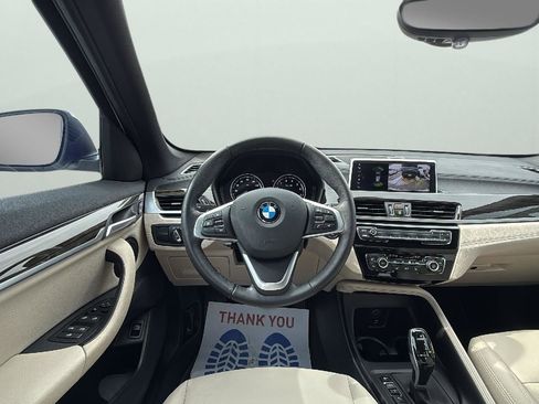 Used 2022 BMW X1 xDrive28i w/ Premium Package image 13