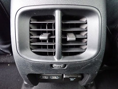 Certified 2022 Jeep Cherokee Trailhawk w/ Comfort/Convenience Group image 15