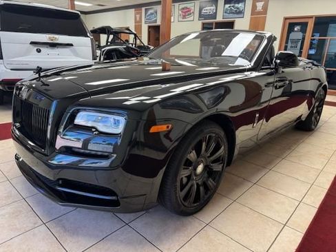 Used 2018 Rolls-Royce Dawn image 2