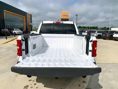 Used 2025 RAM 1500 Laramie w/ Laramie Southwest Edition AWD/4WD image 13