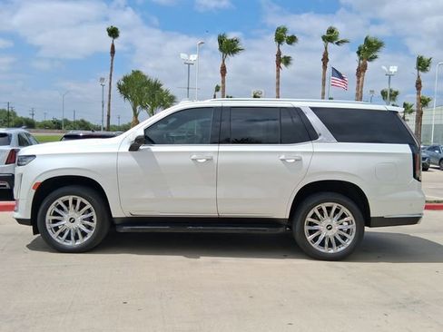 Used 2023 Cadillac Escalade Premium Luxury w/ LPO, Floor Liner Package RWD image 4