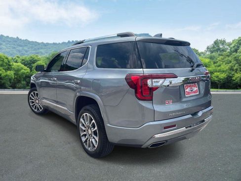 Used 2023 GMC Acadia Denali w/ Denali Ultimate Package FWD image 23