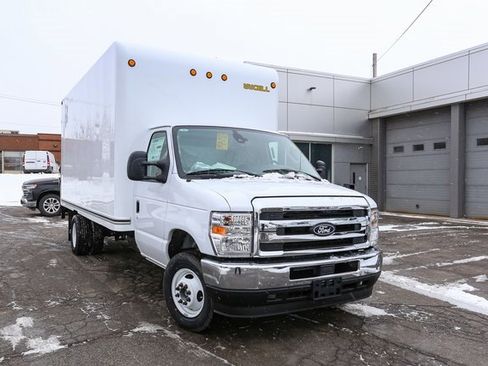 New 2026 Ford E-450 and Econoline 450 Super Duty w/ Interior Upgrade Package image 3