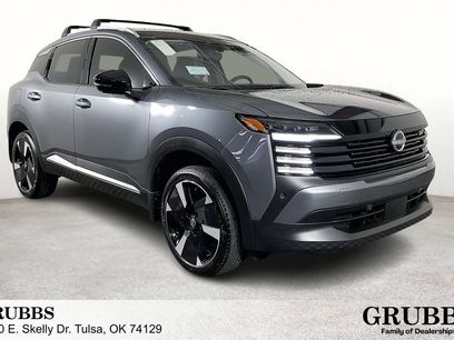 New 2026 Nissan Kicks SR w/ Cold Weather Package