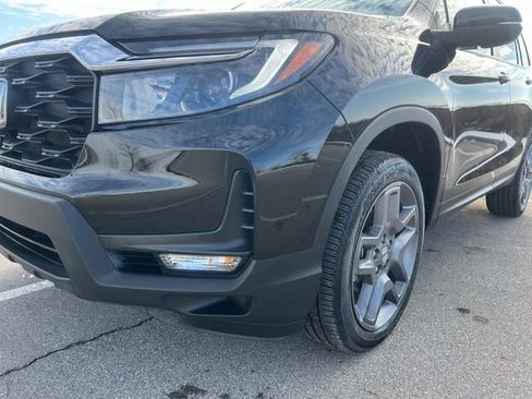 Certified 2023 Honda Passport EX-L image 4