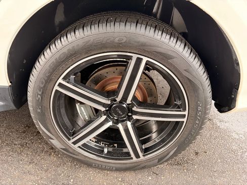 Used 2014 Mercedes-Benz ML 63 AMG 4MATIC image 55