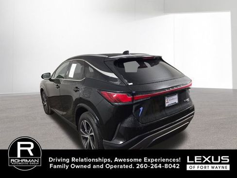 Used 2023 Lexus RX 350 Premium w/ Accessory Package image 9