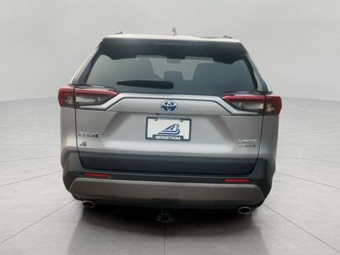 Used 2019 Toyota RAV4 Limited w/ Limited Grade Weather Package AWD/4WD image 8
