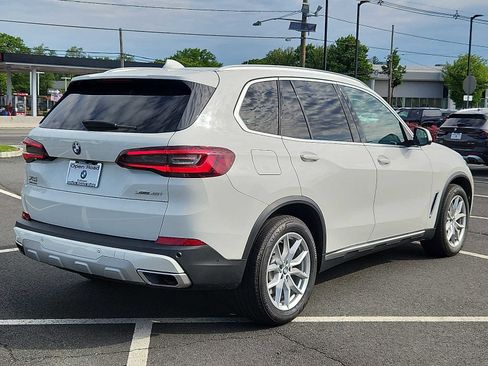 Used 2022 BMW X5 xDrive40i w/ Parking Assistance Package AWD/4WD image 6