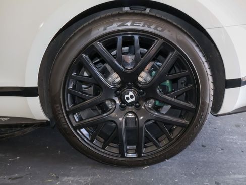 Used 2015 Bentley Continental GT3-R AWD/4WD image 35