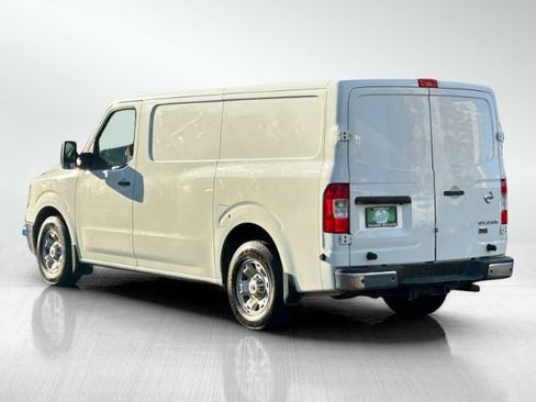 Used 2013 Nissan NV 3500 SV w/ Technology Pkg image 6