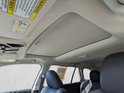 Certified 2024 Subaru Outback Onyx Edition image 21