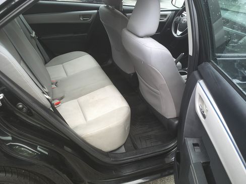Used 2014 Toyota Corolla LE FWD image 11