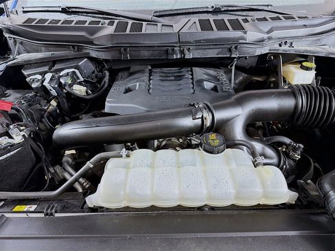 Used 2022 Ford F150 Lariat image 16