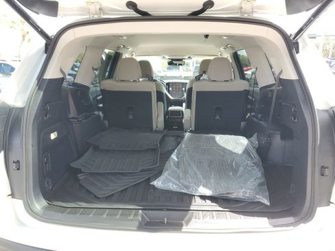 Used 2025 Subaru Ascent Premium image 26