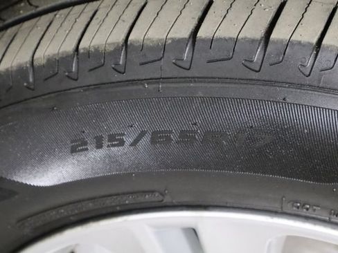 Used 2023 Dodge Charger SXT RWD image 36