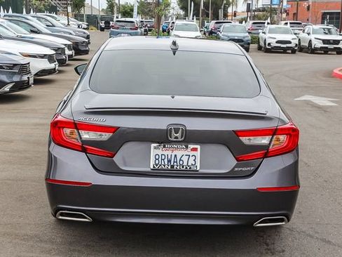 Used 2020 Honda Accord Sport image 6