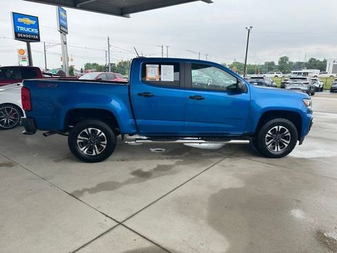 Used 2022 Chevrolet Colorado Z71 AWD/4WD image 6