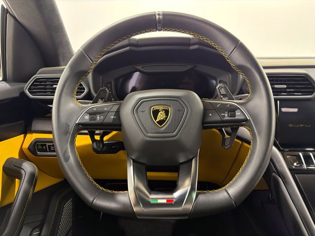 Used 2023 Lamborghini Urus S AWD/4WD image 31