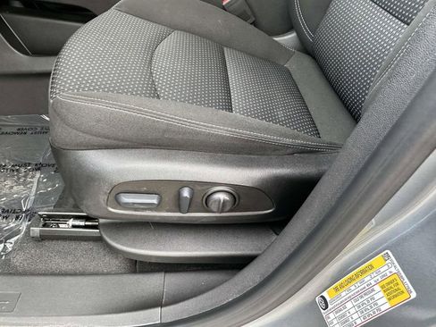 Certified 2023 GMC Terrain SLE w/ Driver Convenience Package image 20