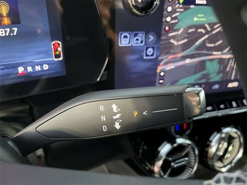 New 2026 Chevrolet Blazer EV LT FWD image 16
