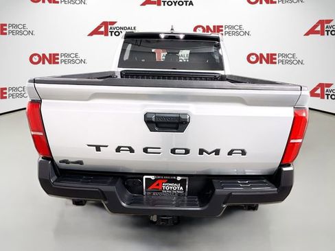 Certified 2025 Toyota Tacoma SR AWD/4WD image 6