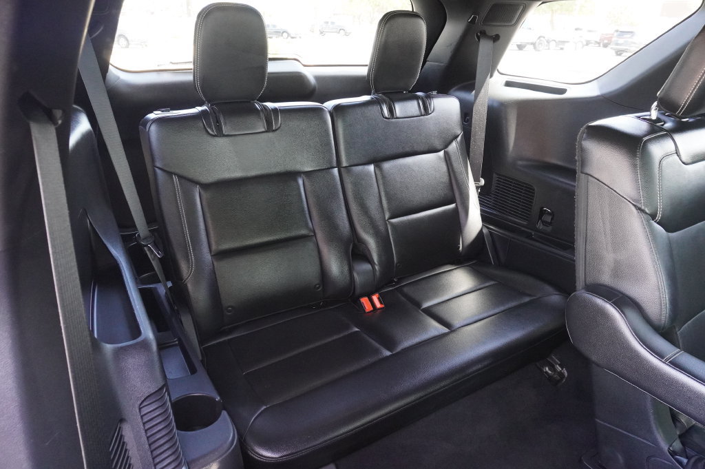 Used 2023 Ford Explorer ST w/ Equipment Group 401A AWD/4WD image 12