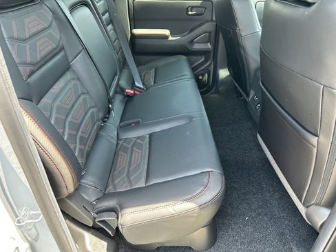 New 2026 Nissan Frontier PRO-4X w/ Pro Premium Package AWD/4WD image 13