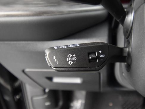 New 2025 Audi Q5 Premium Plus image 24