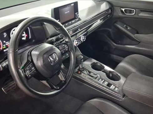 Used 2025 Honda Civic Sport image 24