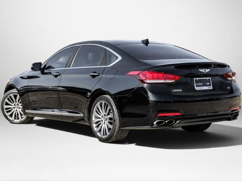 Used 2015 Hyundai Genesis 5.0 w/ Option Group 05 RWD image 7