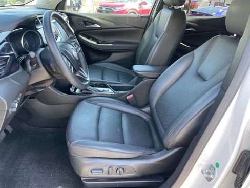 Used 2023 Buick Encore GX Essence w/ Experience Buick Package AWD/4WD image 5