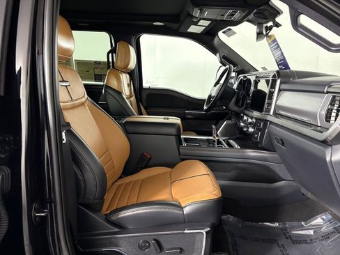 Certified 2024 Ford F350 Platinum w/ FX4 Off-Road Package image 35