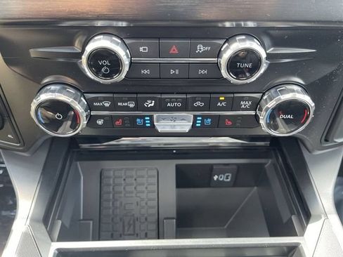 New 2026 Ford F350 Lariat w/ Black Appearance Package AWD/4WD image 21