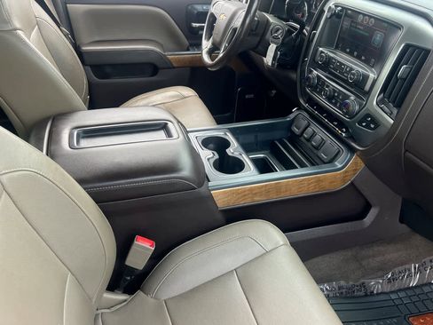 Used 2014 Chevrolet Silverado 1500 LTZ w/ LTZ Plus Package AWD/4WD image 17