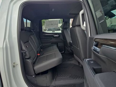 New 2026 Chevrolet Silverado 1500 RST AWD/4WD image 15