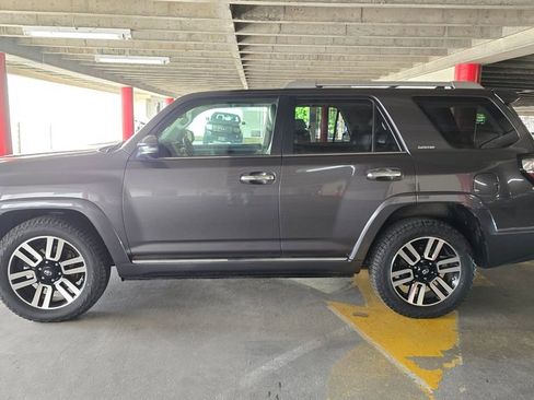 Used 2015 Toyota 4Runner Limited AWD/4WD image 7