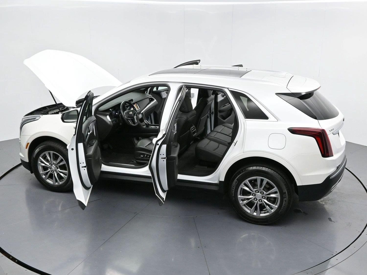 Used 2023 Cadillac XT5 Premium Luxury FWD image 40