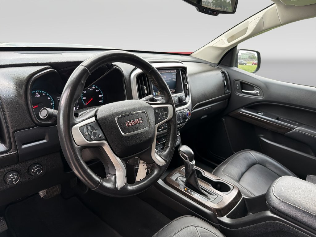 Used 2022 GMC Canyon Elevation w/ Elevation Premium Package AWD/4WD image 10