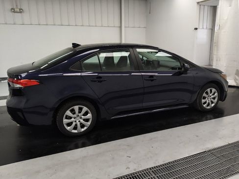 Used 2022 Toyota Corolla LE FWD image 10