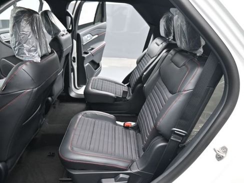 New 2026 Ford Explorer ST-Line image 13