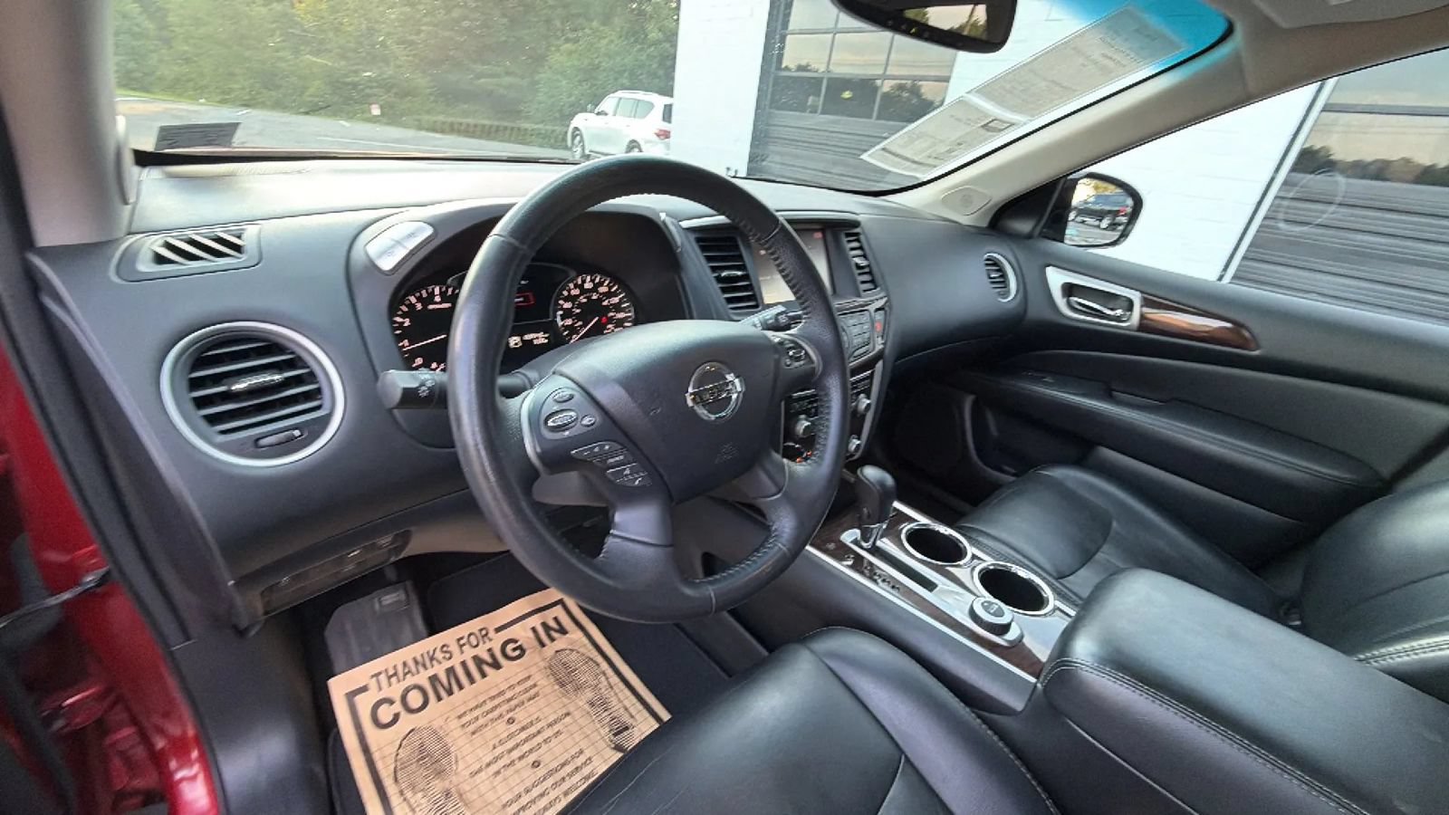 Used 2014 Nissan Pathfinder SL w/ SL Tech Package AWD/4WD image 21