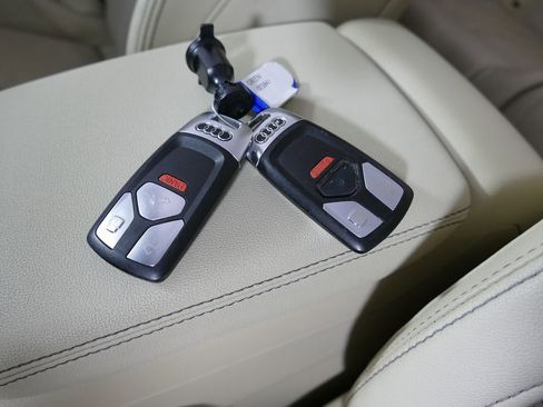 Used 2023 Audi A5 2.0T Premium Plus AWD/4WD image 26