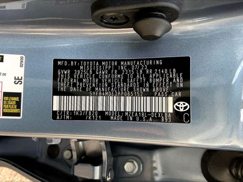 Used 2023 Toyota Corolla LE FWD image 34