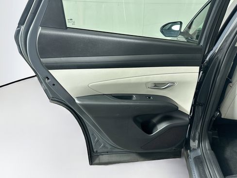 Used 2025 Hyundai Tucson SEL image 25