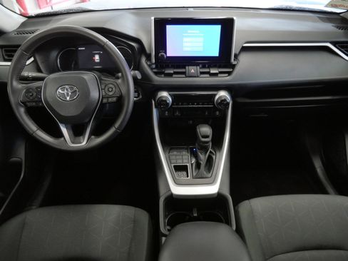 Certified 2024 Toyota RAV4 XLE w/ Convenience Package image 11