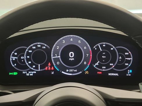 New 2026 Porsche Cayenne image 19