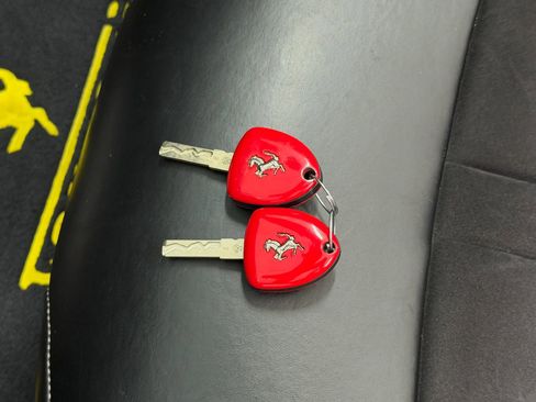 Used 2015 Ferrari California T RWD image 43