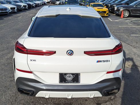 Used 2023 BMW X6 M50i w/ Executive Package image 8