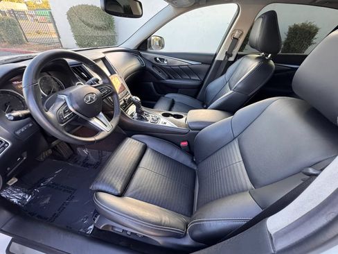 Used 2018 INFINITI Q50 Sport RWD image 10